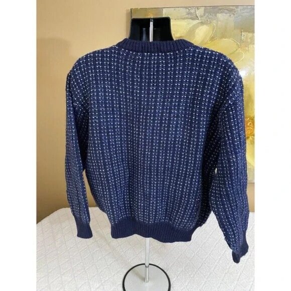 Vintage L.L Bean Blue V Neck Sweater, 100% British Wool, Size Large - Picture 10 of 16